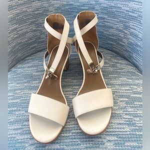❤️SOLD❤️Authentic Hermes Leather Sandals with Kelly Buckle